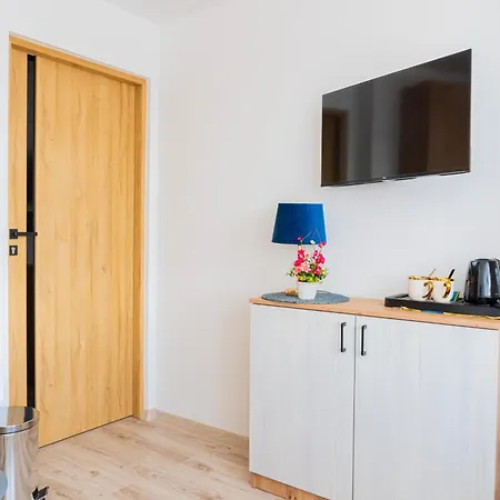 Zlota - 100m Od Plazy فندق مبيت وإفطار