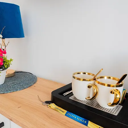 Bed & Breakfast Zlota - Ze Sniadaniem Bardzo Blisko Plazy Jastarnia
