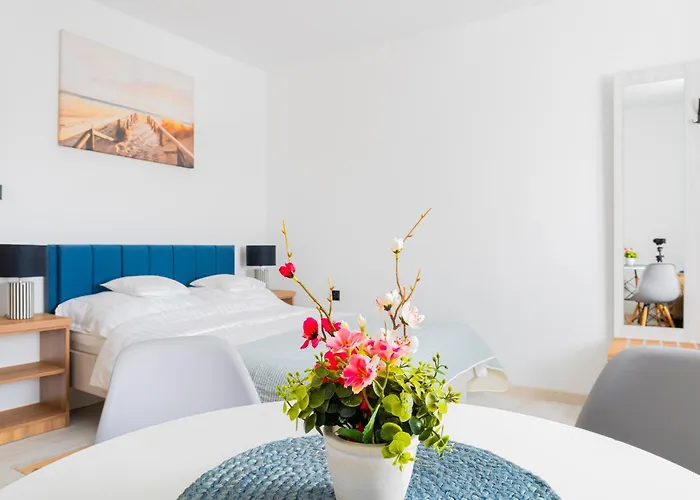 Zlota - 100m Od Plazy Bed & Breakfast