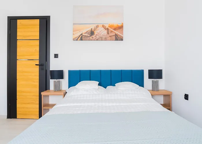 Zlota - 100m Od Plazy Bed & Breakfast 3*