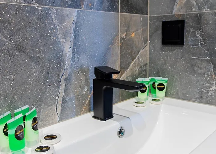 Bed & Breakfast Zlota - 100m Od Plazy